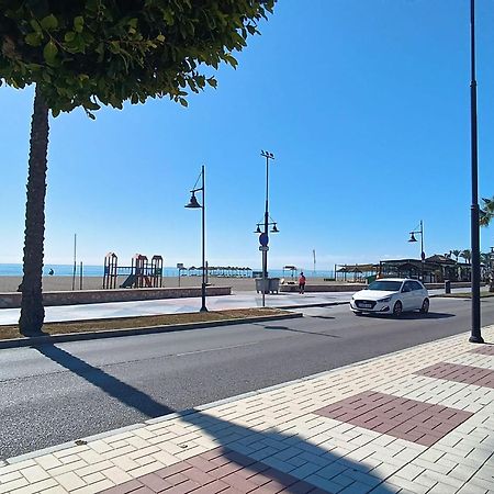 Dos Soles - Only 100 Meters From Beach Τορρεμολίνος Εξωτερικό φωτογραφία