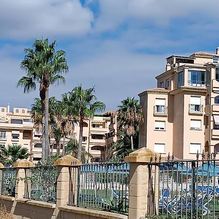 Dos Soles - Only 100 Meters From Beach Τορρεμολίνος Εξωτερικό φωτογραφία