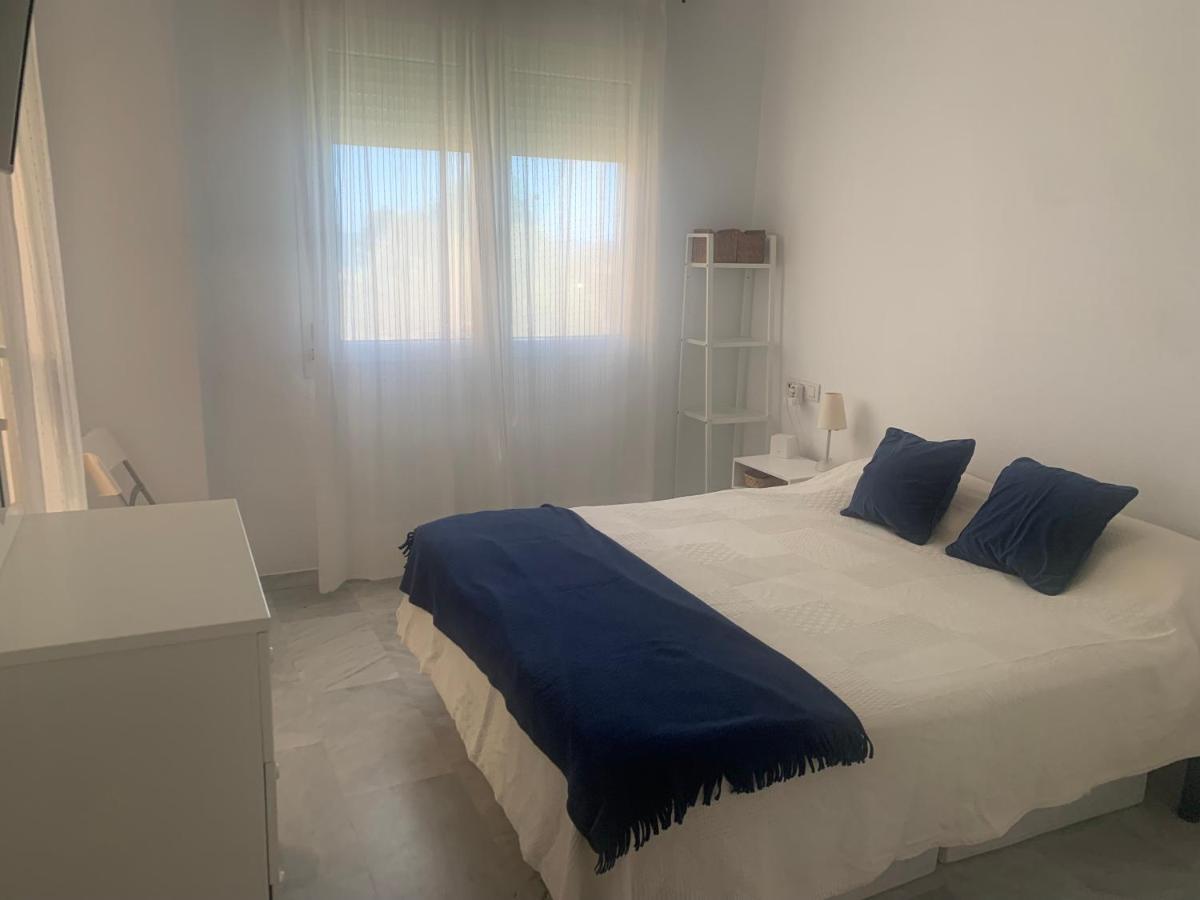 Dos Soles - Only 100 Meters From Beach Τορρεμολίνος Εξωτερικό φωτογραφία