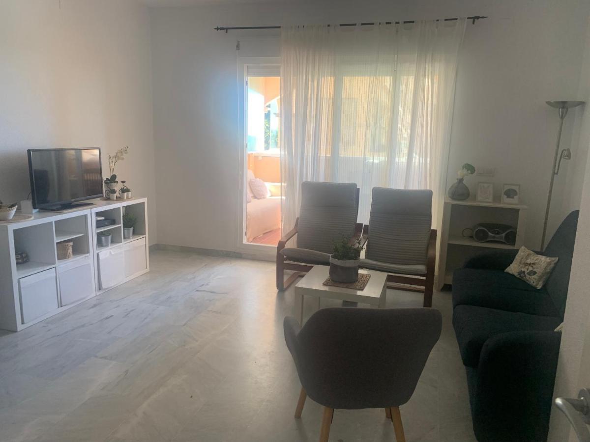 Dos Soles - Only 100 Meters From Beach Τορρεμολίνος Εξωτερικό φωτογραφία