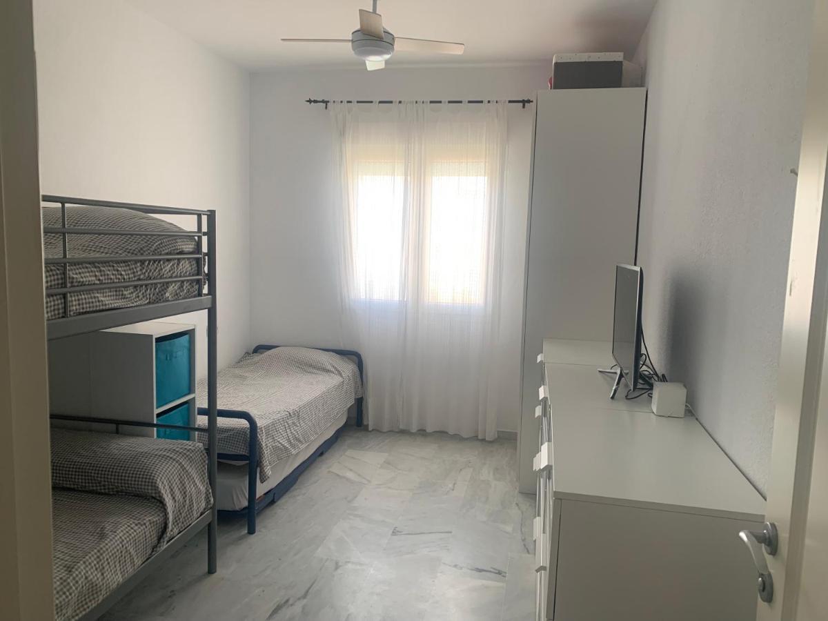 Dos Soles - Only 100 Meters From Beach Τορρεμολίνος Εξωτερικό φωτογραφία
